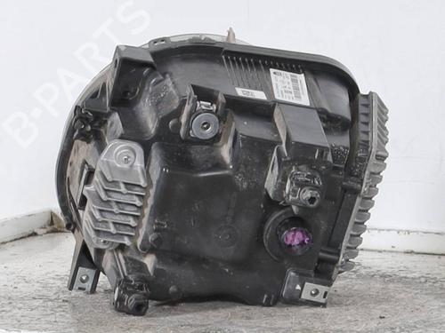 Used Right headlight JEEP RENEGADE SUV (BU, B1, BV) 2.0 CRD 4x4 (170 hp) 29008834