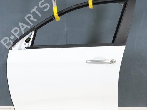 left-front-door-fiat-tipo-hatchback-356_-357_-2016-30111781 main image