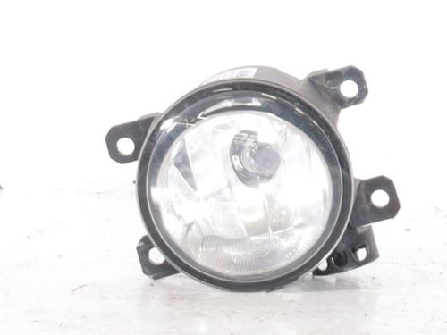 right-front-fog-light-jeep-renegade-suv-bu-b1-bv-2014-26912131 main image