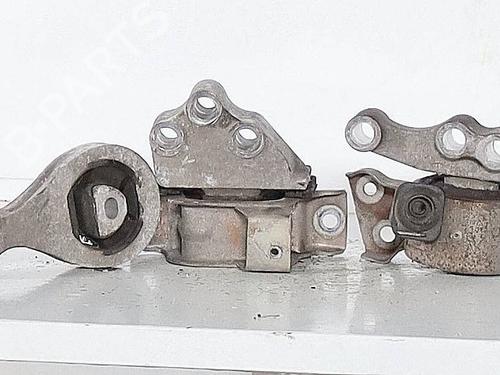 Engine mount FIAT DOBLO Platform/Chassis (263_) 1.6 D Multijet (263YXD1B, 263XYR1B, 263YXX1B, 263HXD1B,... | BP29826469M89