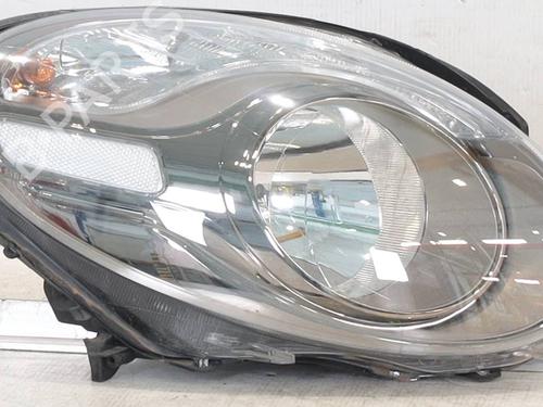 Used Right headlight FIAT 500L (351_, 352_) 1.3 D Multijet (199.LYM11, 199.LYM1A) (95 hp) 24373351