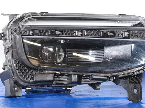 Used Right headlight JEEP AVENGER (J2) Electric (156 hp) 30084241