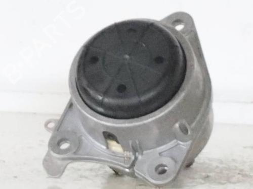 Used Engine mount Engine mount ALFA ROMEO GIULIA (952_) 2.2 D (952AFA25, 952AFM25, 952ALA25) (180 hp) 26581566 26581566