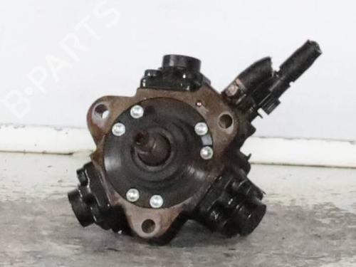 Used Injection pump Injection pump ALFA ROMEO 147 (937_) 1.9 JTDM 8V (937.AXD1A, 937.AXU1A, 937.BXU1A) (120 hp) 30661999 30661999