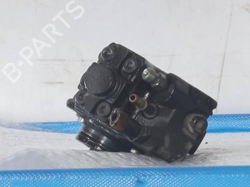 Used Injection pump Injection pump FIAT GRANDE PUNTO (199_) 1.3 D Multijet (199.AXD11, 199.AXD1A, 199.AXD1B,... (90 hp) 32706894 32706894