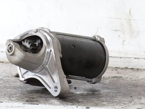 starter-jeep-renegade-suv-bu-b1-bv-2014-34003696 main image