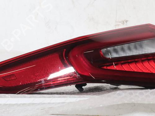 left-taillight-alfa-romeo-stelvio-949_-2016-33055740 main image