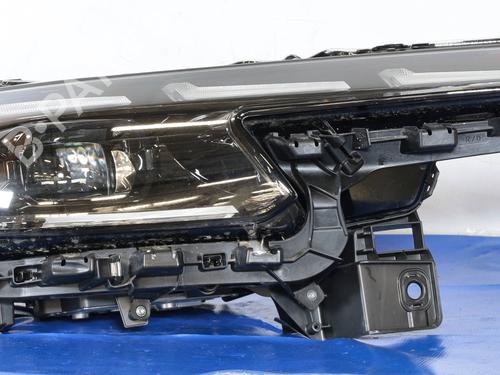 Used Right headlight Right headlight ALFA ROMEO JUNIOR (626_, 627_) Electric (156 hp) 30111762 30111762