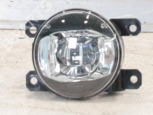 left-front-fog-light-jeep-renegade-suv-bu-b1-bv-2014-24177495 main image