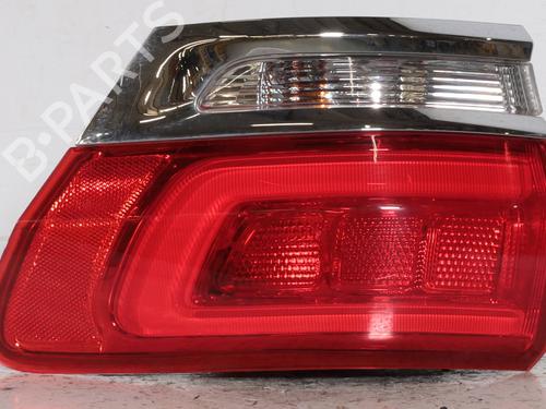 Used Right taillight JEEP GRAND CHEROKEE IV (WK, WK2) 3.0 CRD V6 4x4 (241 hp) 30260930
