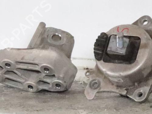 Used Engine mount ALFA ROMEO STELVIO (949_) 2.0 Q4 (949.AXA2A) (280 hp) 28359860