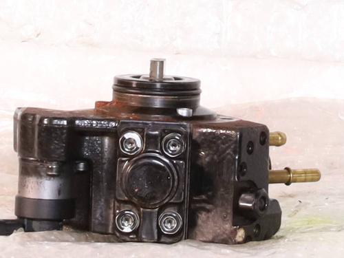 Used Injection pump Injection pump JEEP RENEGADE SUV (BU, B1, BV) 2.0 CRD 4x4 (170 hp) 27520802 27520802