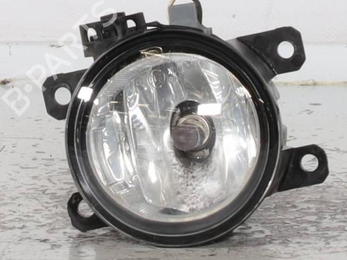right-front-fog-light-jeep-compass-mp-m6-mv-m7-2016-29570760 main image