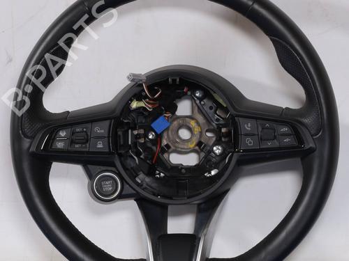 steering-wheel-alfa-romeo-tonale-965_-2022-29826736 main image