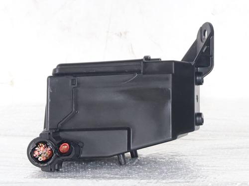 Used Fuse box Fuse box FIAT PANDA (312_, 319_) 1.0 Mild Hybrid (312.PYD1B) (69 hp) 34713513 34713513