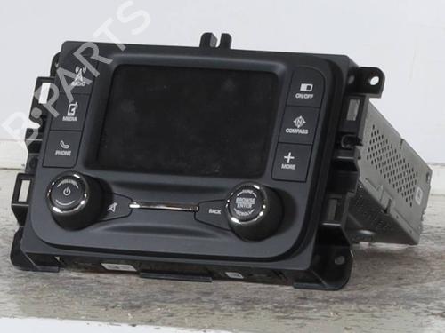 radio-jeep-renegade-suv-bu-b1-bv-2014-30178692 main image