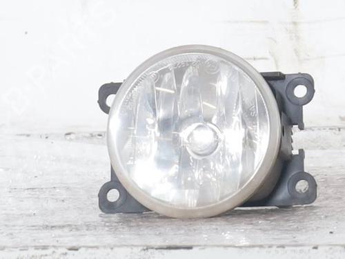 right-front-fog-light-citroen-c3-iii-sx-2016-33537338 main image