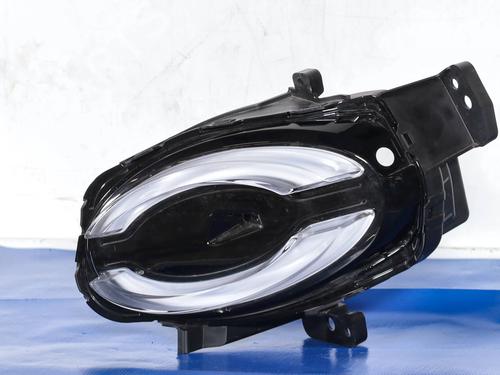 left-daytime-light-abarth-600e-365-2024-30443041 main image