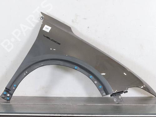 right-front-fenders-alfa-romeo-tonale-965_-2022-39973348 main image