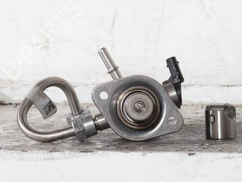 Used Injection pump Injection pump FIAT TIPO Estate (356_, 357_) 1.0 (357WXN1A) (101 hp) 32029224 32029224