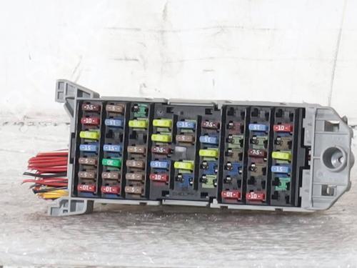 Used Fuse box Fuse box OPEL MERIVA A MPV (X03) 1.4 16V Twinport (E75) (90 hp) 36447795 36447795