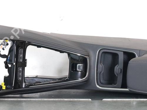 Used Middle console Middle console OPEL GRANDLAND / GRANDLAND X (A18, P1UO) 1.5 Turbo D (75) (131 hp) 39944358 39944358