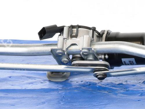 Used Front wipers mechanism Front wipers mechanism FIAT 600e / 600 (365_, 364_) Electric (156 hp) 30084185 30084185