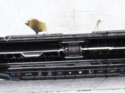 Guarda-lamas esquerdo Guarda-lamas esquerdo ALFA ROMEO TONALE (965_) 1.5 Mild Hybrid (131 hp) 24297332 24297332