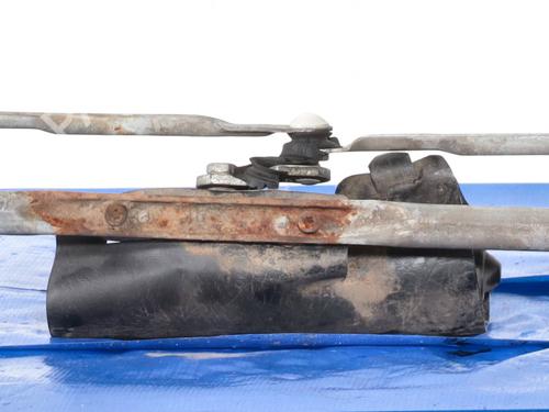 Used Front wipers mechanism Front wipers mechanism FIAT PANDA (169_) 1.1 (169.AXA1A) (54 hp) 30178748 30178748