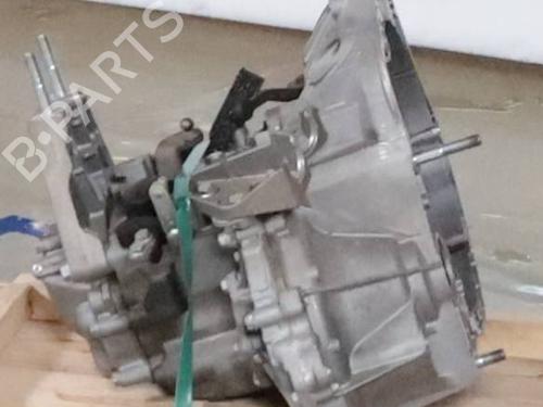 Gearbox FIAT FIORINO MPV (225_) 1.3 JTD Multijet (225BXB1A, 225BXB11) | BP30304964M3