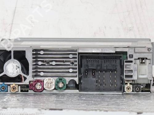 radio-alfa-romeo-giulia-952_-2015-33284268 main image