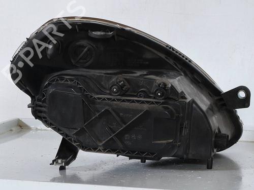 Venstre forlygte LANCIA YPSILON (843_) 1.2 (843.AXA1A) (60 hp) 29137544