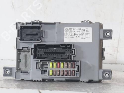Used Fuse box Fuse box FIAT GRANDE PUNTO (199_) 1.2 (69 hp) 33283683 33283683