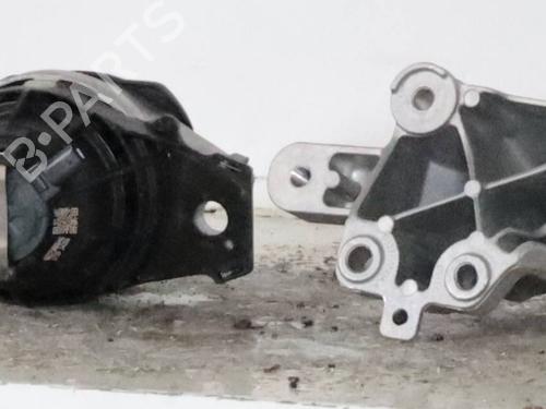 Used Engine mount JEEP GRAND CHEROKEE IV (WK, WK2) 3.6 V6 FlexFuel 4x4 (286 hp) 29137322