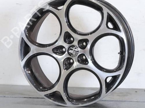 rim-alfa-romeo-tonale-965_-2022-32706331 main image