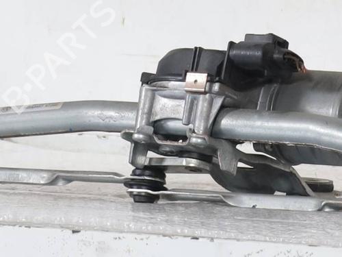 front-wipers-mechanism-alfa-romeo-giulia-952_-2015-33269170 main image