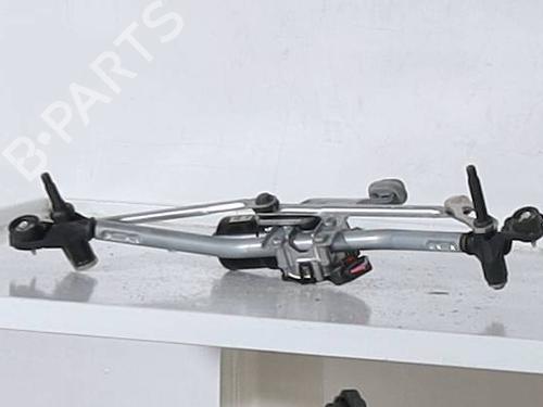 front-wipers-mechanism-opel-mokka-2020-30662145 main image