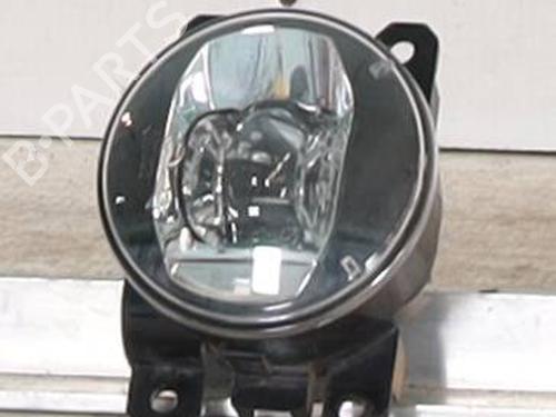 right-front-fog-light-jeep-renegade-suv-bu-b1-bv-2014-23883389 main image