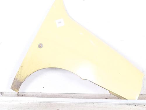 Used Right front fenders Right front fenders 30663011 30663011