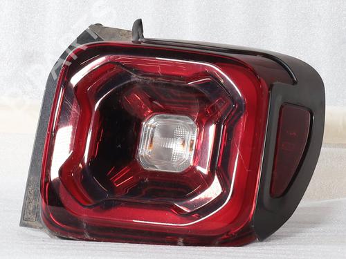 right-taillight-jeep-renegade-suv-bu-b1-bv-2014-38590396 main image