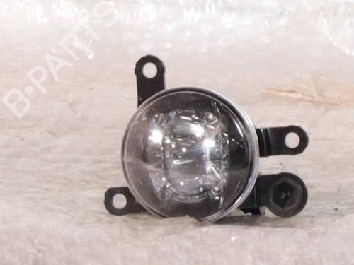 right-front-fog-light-opel-crossland-x-crossland-p17-p2qo-2017-39944409 main image
