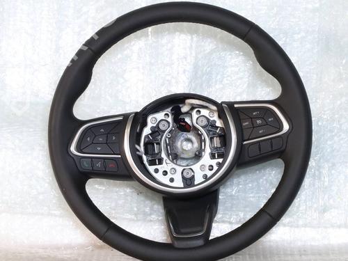 steering-wheel-fiat-tipo-hatchback-356_-357_-2016-39716427 main image