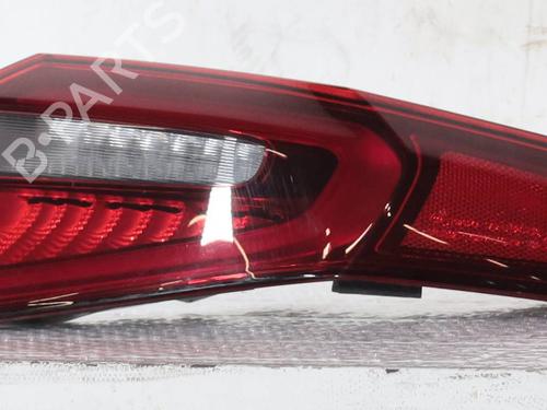 right-taillight-alfa-romeo-stelvio-949_-2016-31941806 main image