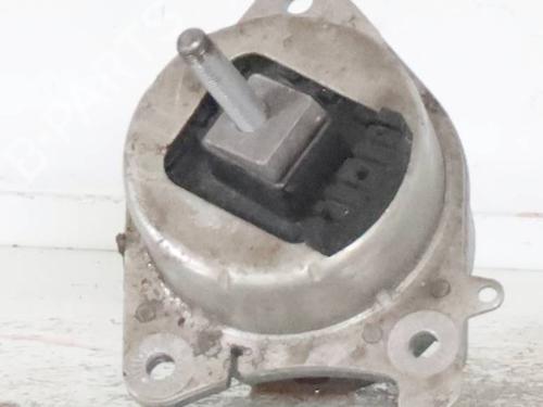 Used Engine mount Engine mount ALFA ROMEO GIULIA (952_) 2.2 D (952AFA25, 952AFM25, 952ALA25) (180 hp) 26709788 26709788