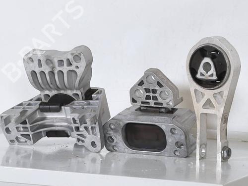 Used Engine mount JEEP RENEGADE SUV (BU, B1, BV) 1.3 PHEV 4Xe (240 hp) 29008870