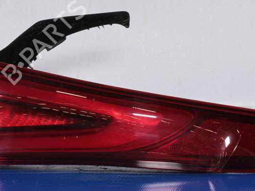 right-taillight-alfa-romeo-giulia-952_-2015-29826672 main image