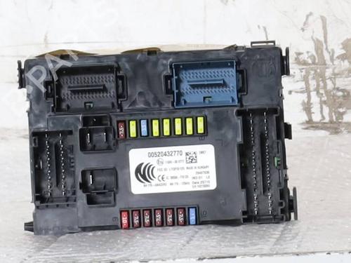 Used Fuse box Fuse box JEEP RENEGADE SUV (BU, B1, BV) 2.0 CRD 4x4 (170 hp) 36218017 36218017