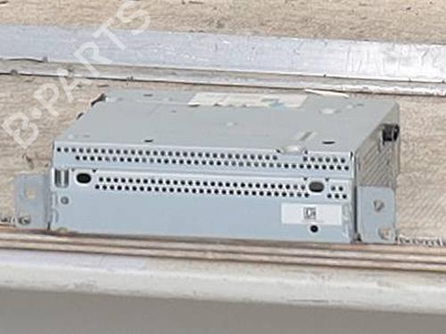 radio-alfa-romeo-giulia-952_-2015-27337835 main image