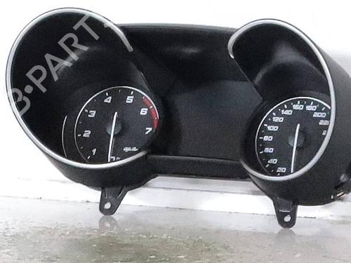 instrument-cluster-alfa-romeo-giulia-952_-2015-29892632 main image