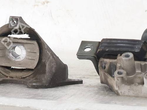 Used Engine mount Engine mount FIAT PUNTO (188_) 1.2 16V 80 (188.233, .235, .253, .255, .333, .353, .639,... (80 hp) 31942093 31942093